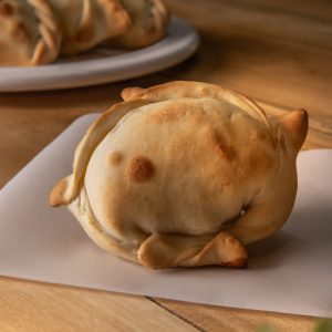 Empanada de queso y cebolla